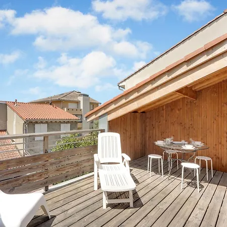 Pinalis - Appt 4p Avec Terrasse A Apartment *